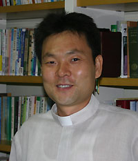 환경보존운동 앞장 황창연 신부